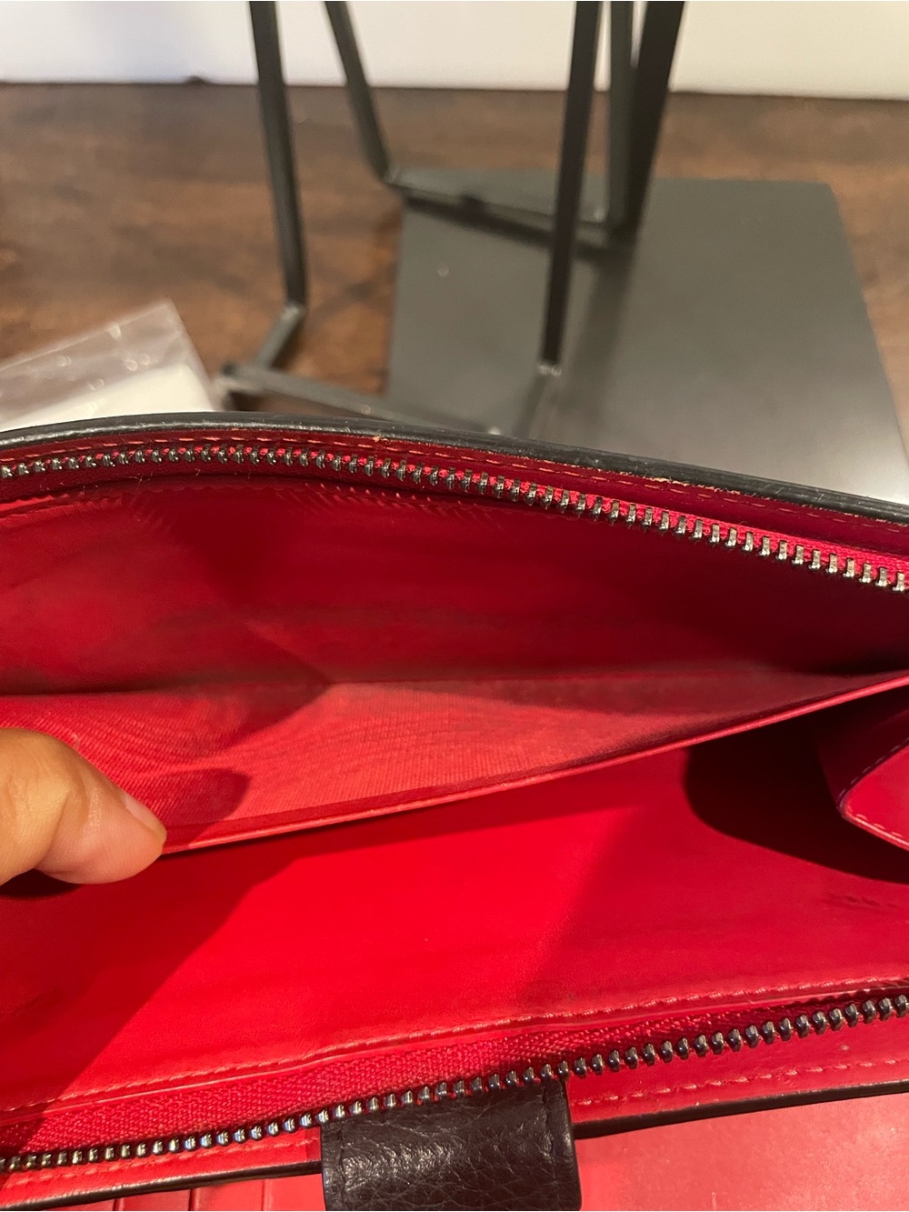 Christian Louboutin Paloma Black & Red Leather Wallet with Red Accent - Picture 6 of 11